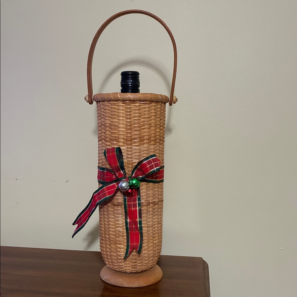 Woven Festive Wine Bottle Holder